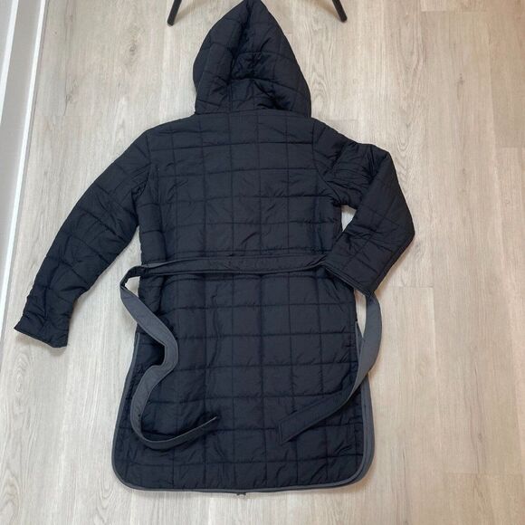 Bernardo Quilted Reversible Belted Coat Womens Medium Black Gray - Picture 3 of 9
